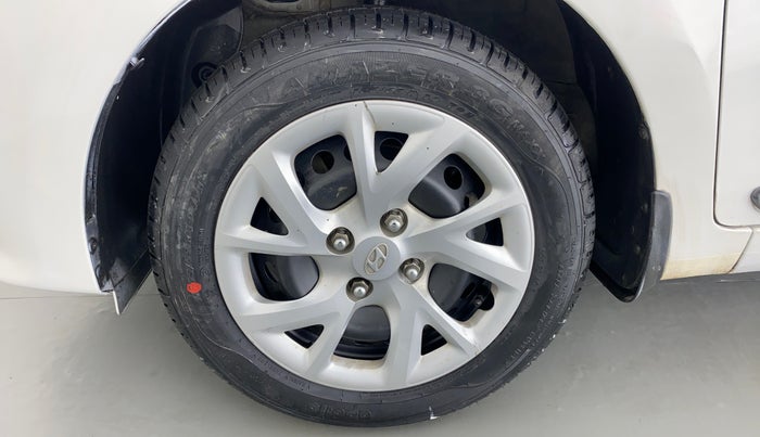 2017 Hyundai Grand i10 Magna 1.2 AT  VTVT, Petrol, Automatic, 43,146 km, Left Front Wheel