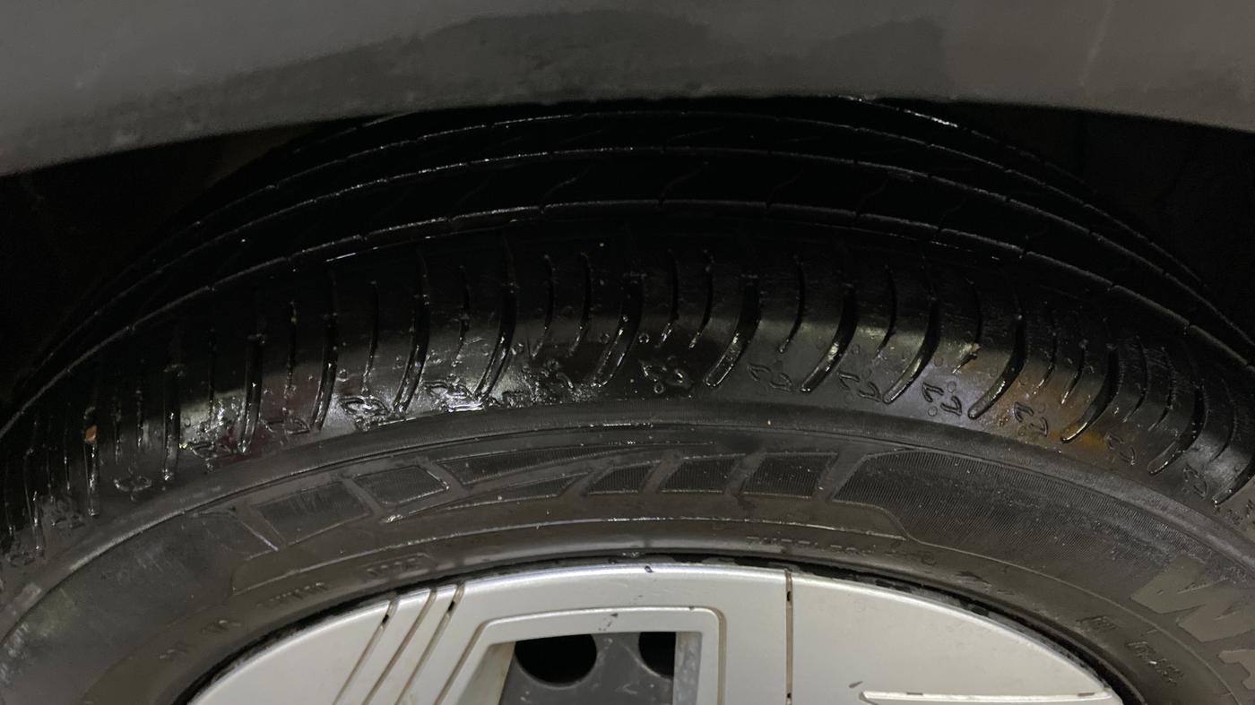 2025 Tata NEXON Pure Plus 1.2 iCNG 6MT, CNG, Manual, 12,630 km, Right Front Tyre Tread