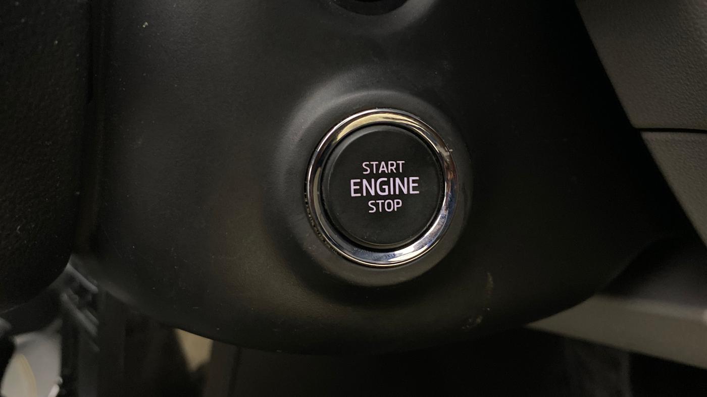 2023 Skoda KUSHAQ STYLE 1.0L TSI AT, Petrol, Automatic, 47,958 km, Keyless Start/ Stop Button
