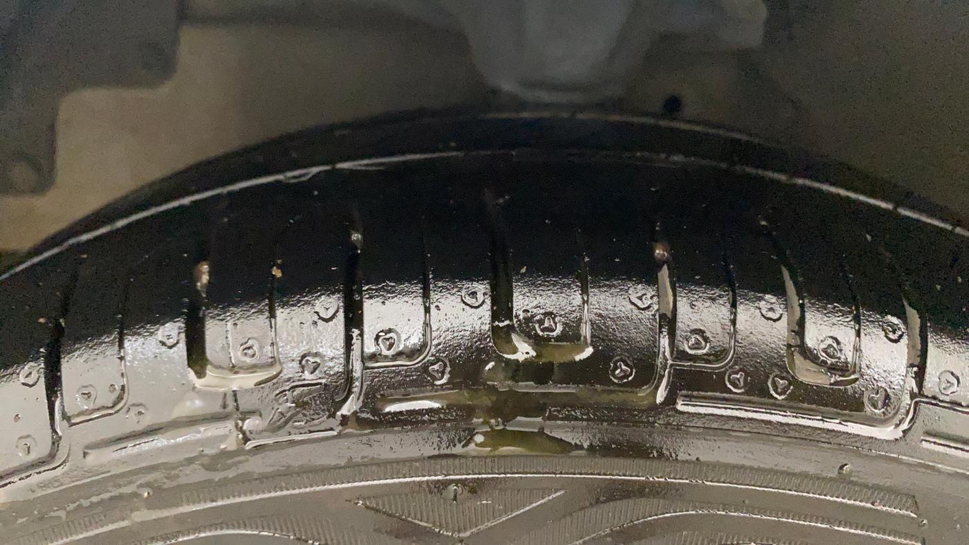 2018 Hyundai Eon ERA +, Petrol, Manual, 63,286 km, Left Front Tyre Tread