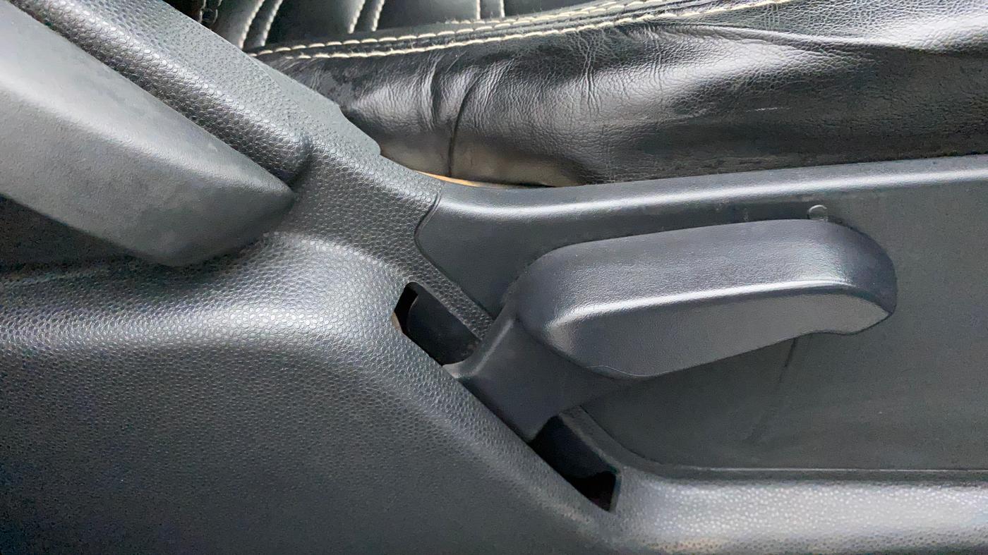 2019 Ford Ecosport TITANIUM 1.5L PETROL, Petrol, Manual, 59,230 km, Driver Side Adjustment Panel