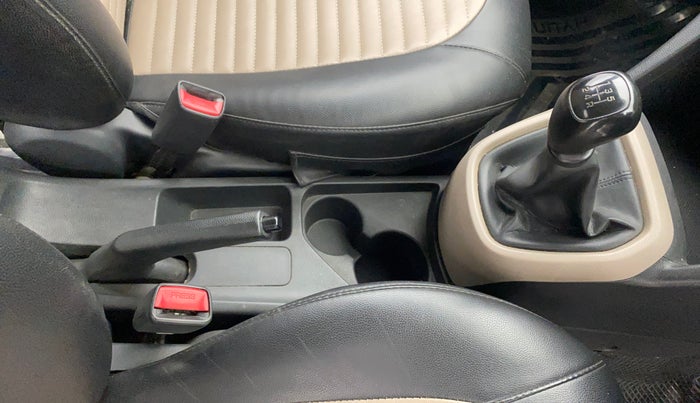 2016 Hyundai Grand i10 MAGNA 1.2 KAPPA VTVT, Petrol, Manual, 77,420 km, Gear Lever