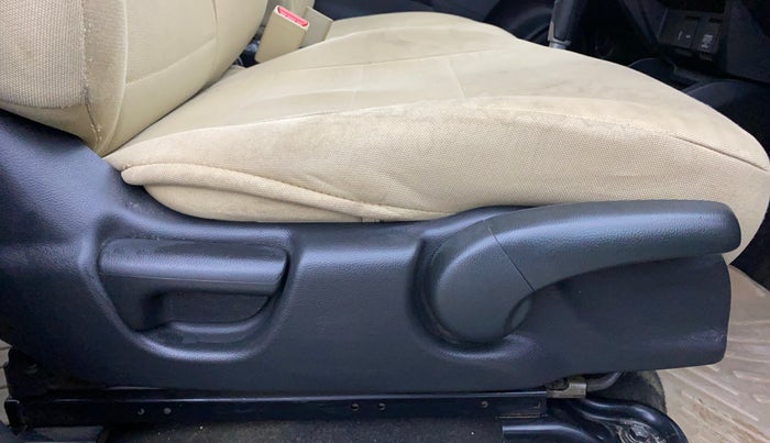 2017 Honda Jazz 1.2L I-VTEC V AT, Petrol, Automatic, 90,705 km, Driver Side Adjustment Panel