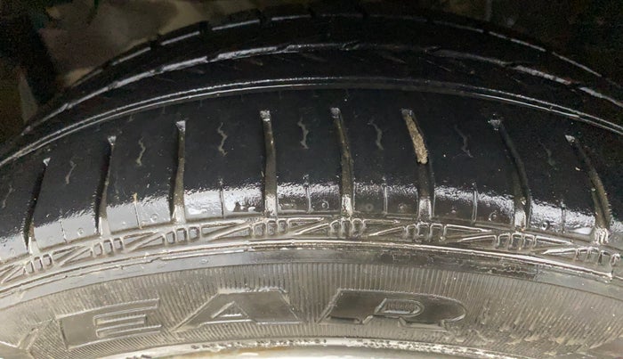 2017 Honda Jazz 1.2L I-VTEC V AT, Petrol, Automatic, 90,705 km, Left Front Tyre Tread