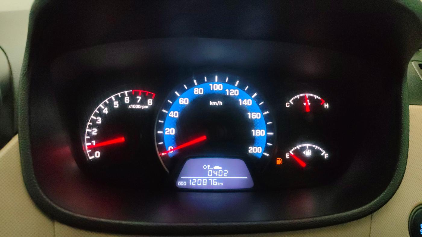 2014 Hyundai Xcent SX 1.2 (O), Petrol, Manual, 1,20,866 km, Odometer Image