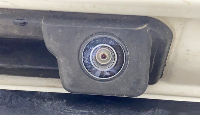 2016 Volkswagen Ameo HIGHLINE1.5L, Diesel, Manual, 69,246 km, Parking Camera