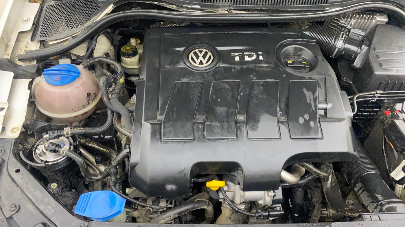 2016 Volkswagen Ameo HIGHLINE1.5L, Diesel, Manual, 69,309 km, Engine View - Right