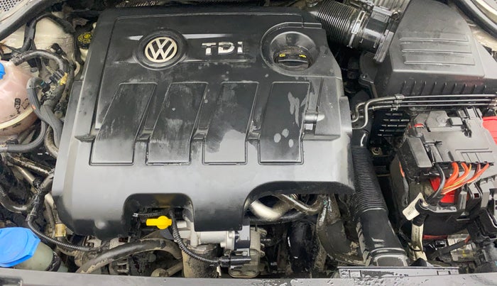 2016 Volkswagen Ameo HIGHLINE1.5L, Diesel, Manual, 69,246 km, Engine View