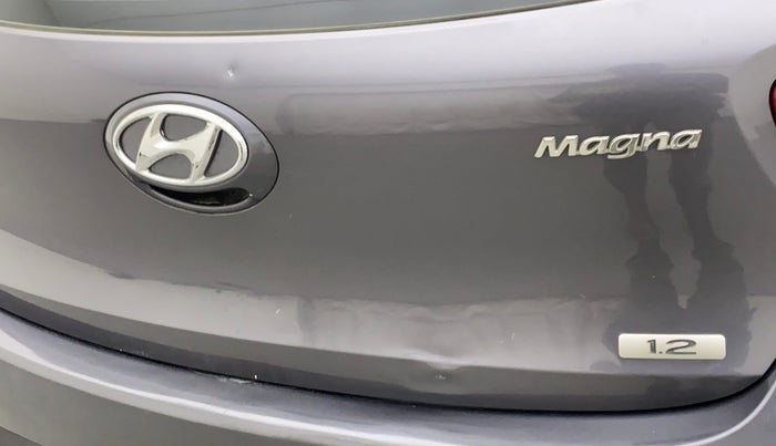2013 Hyundai Grand i10 MAGNA 1.2 KAPPA VTVT, Petrol, Manual, 32,416 km, Dicky (Boot door) - Slightly dented