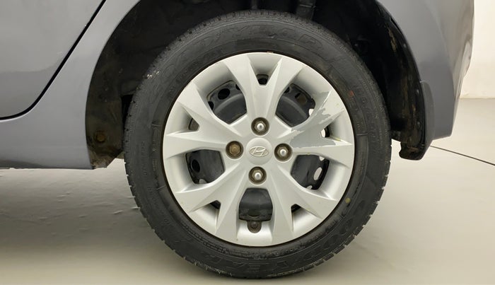 2013 Hyundai Grand i10 MAGNA 1.2 KAPPA VTVT, Petrol, Manual, 32,416 km, Left Rear Wheel