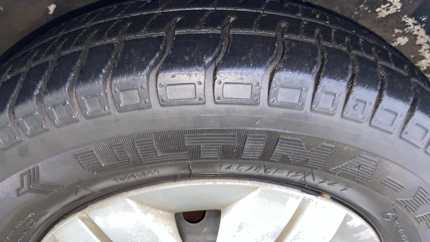 2017 Maruti Alto 800 LXI, Petrol, Manual, 26,308 km, Right Front Tyre Tread