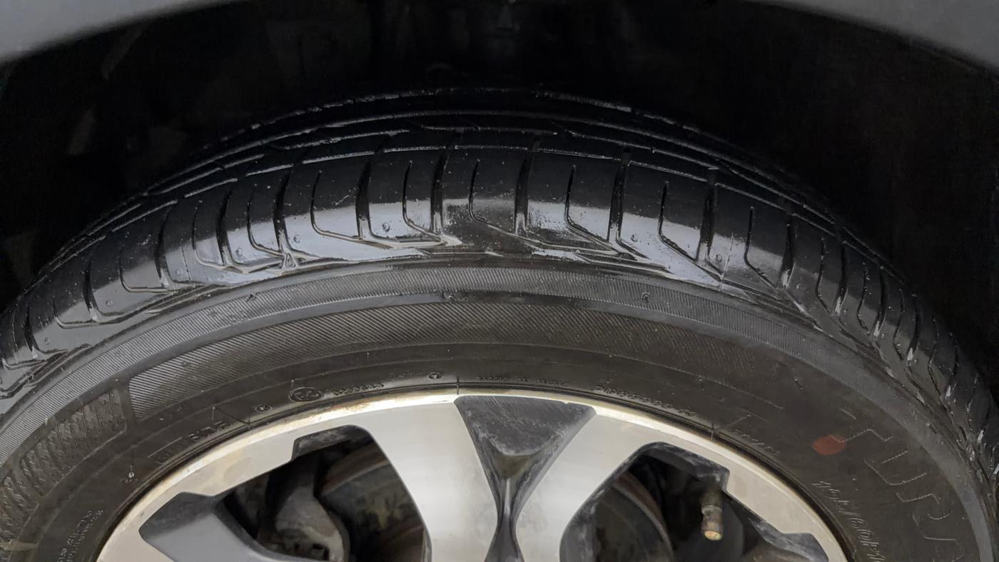 2019 Honda WR-V 1.5L I-DTEC VX MT, Diesel, Manual, 89,389 km, Left Front Tyre Tread