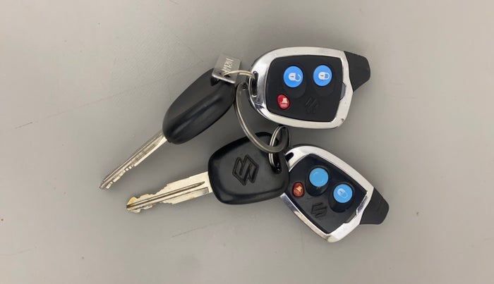 2016 Maruti Alto K10 VXI AMT, Petrol, Automatic, 55,615 km, Key Close Up