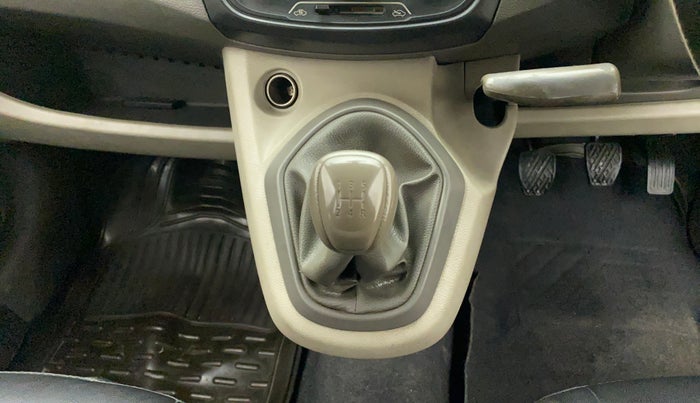 2015 Datsun Go Plus T (O), Petrol, Manual, 91,141 km, Gear Lever