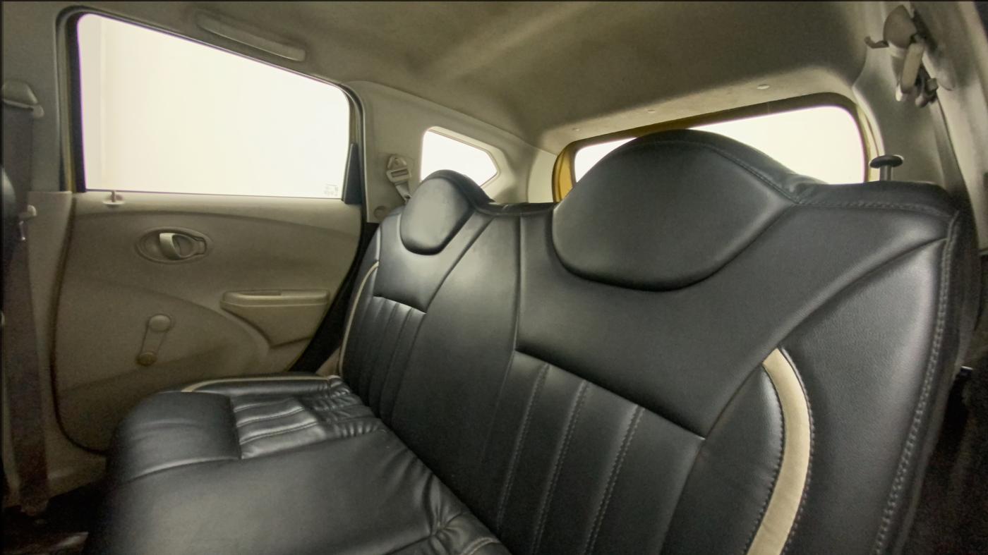 2015 Datsun Go Plus T (O), Petrol, Manual, 91,141 km, Right Side Rear Door Cabin