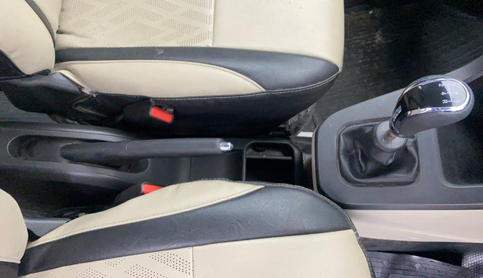2020 Maruti New Wagon-R ZXI 1.2, Petrol, Manual, 45,744 km, Gear Lever