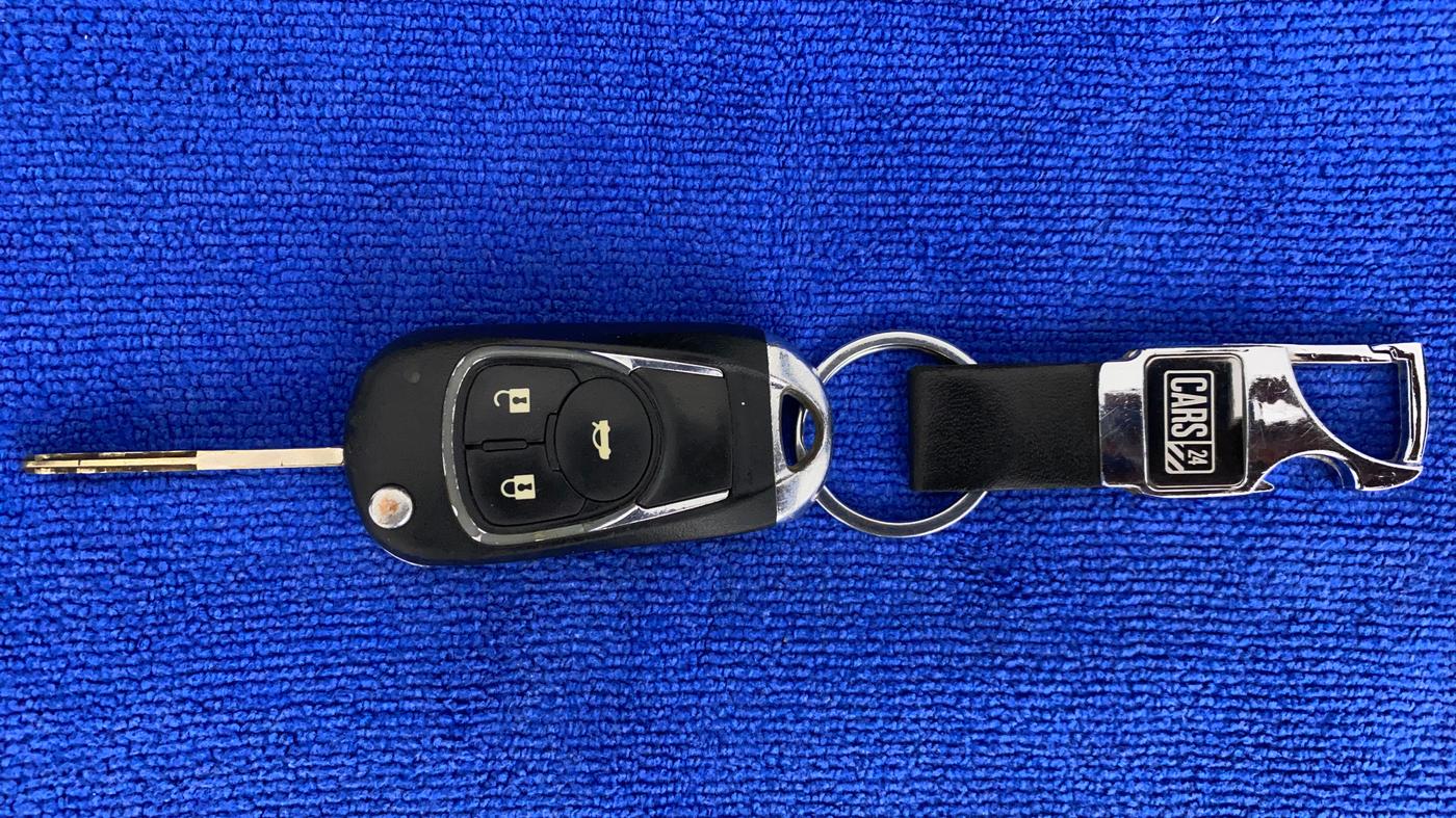 2012 Honda Brio V MT, Petrol, Manual, 55,791 km, Key Close Up