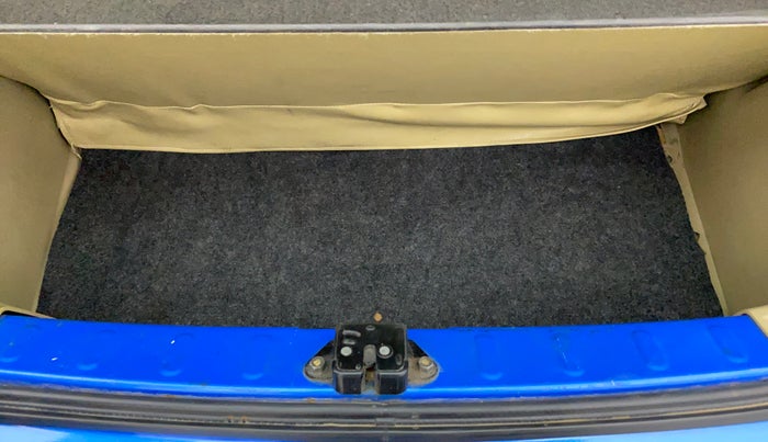 2012 Honda Brio V MT, Petrol, Manual, 55,791 km, Boot Inside
