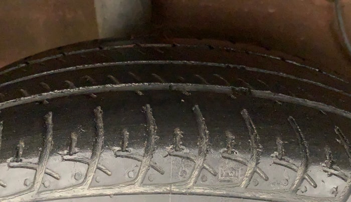 2016 Maruti Celerio VXI (O), Petrol, Manual, 41,545 km, Right Rear Tyre Tread