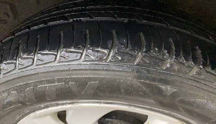 2019 Honda Amaze 1.2L I-VTEC VX CVT, Petrol, Automatic, 1,09,275 km, Left Rear Tyre Tread