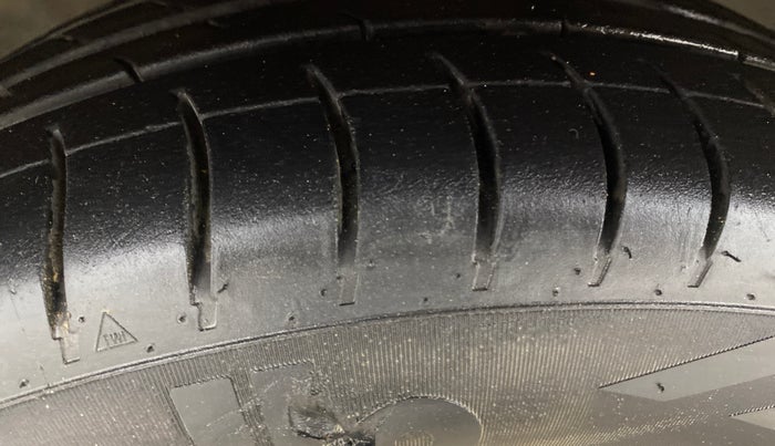 2017 Tata Tiago XT PETROL, Petrol, Manual, 60,025 km, Left Front Tyre Tread