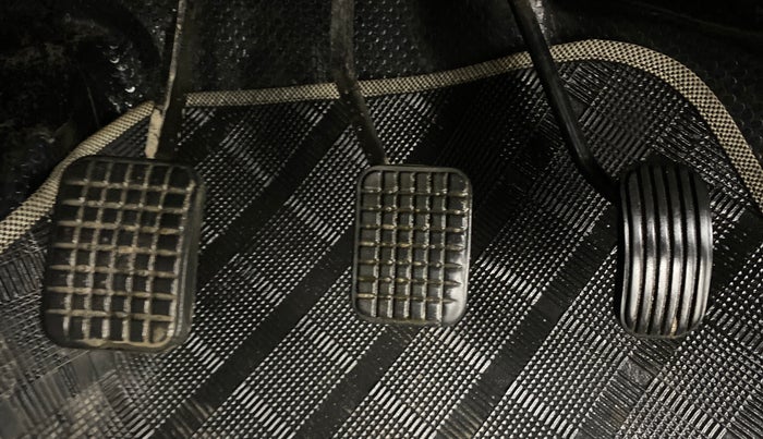 2017 Tata Tiago XT PETROL, Petrol, Manual, 60,025 km, Pedals