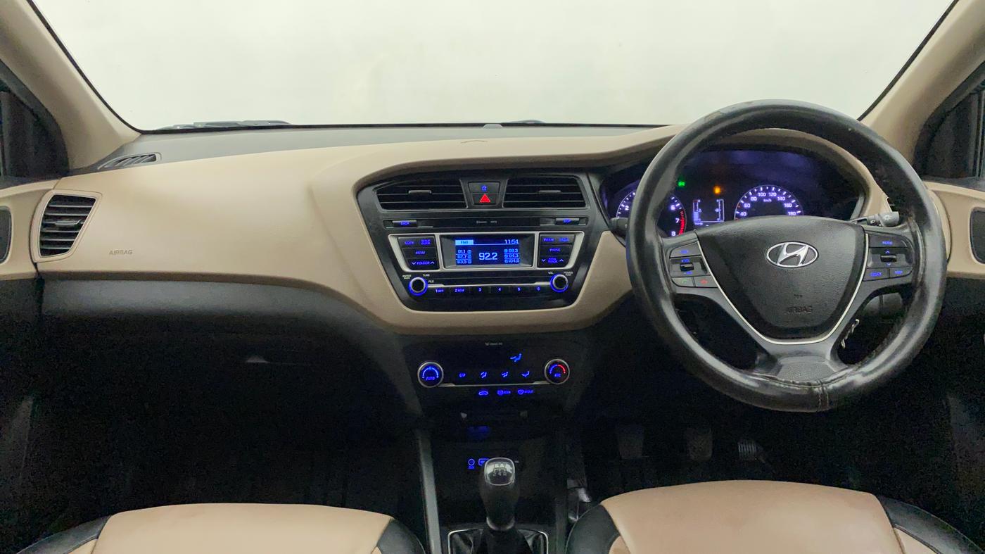 2016 Hyundai Elite i20 SPORTZ 1.2, Petrol, Manual, 98,855 km, Dashboard