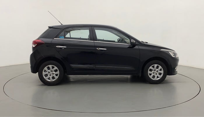 2016 Hyundai Elite i20 SPORTZ 1.2, Petrol, Manual, 98,855 km, Right Side