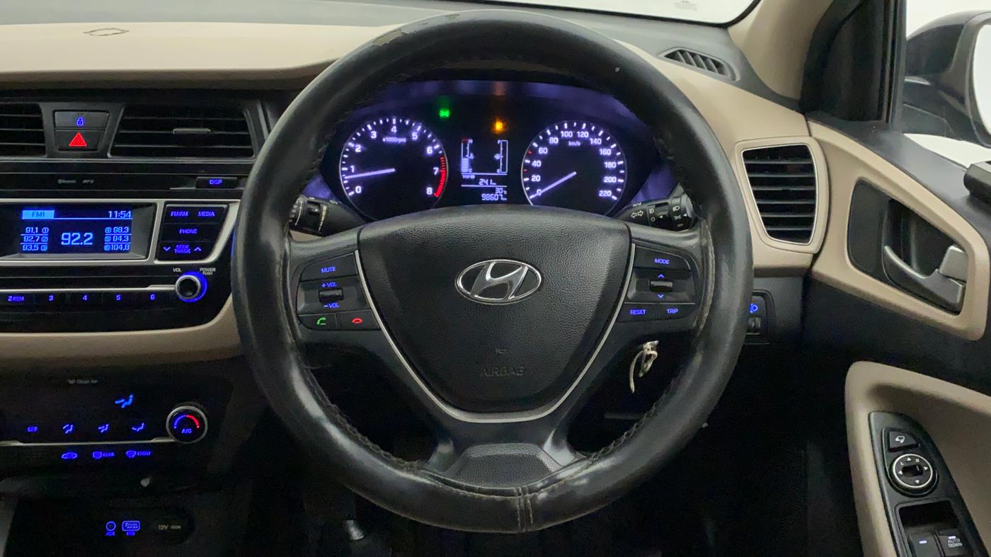2016 Hyundai Elite i20 SPORTZ 1.2, Petrol, Manual, 98,855 km, Steering Wheel Close Up