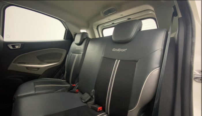 2014 Ford Ecosport TITANIUM 1.5L PETROL AT, Petrol, Automatic, 82,620 km, Right Side Rear Door Cabin