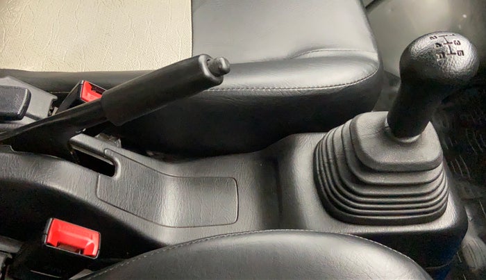 2018 Maruti Eeco 5 STR WITH AC PLUSHTR, Petrol, Manual, 48,971 km, Gear Lever
