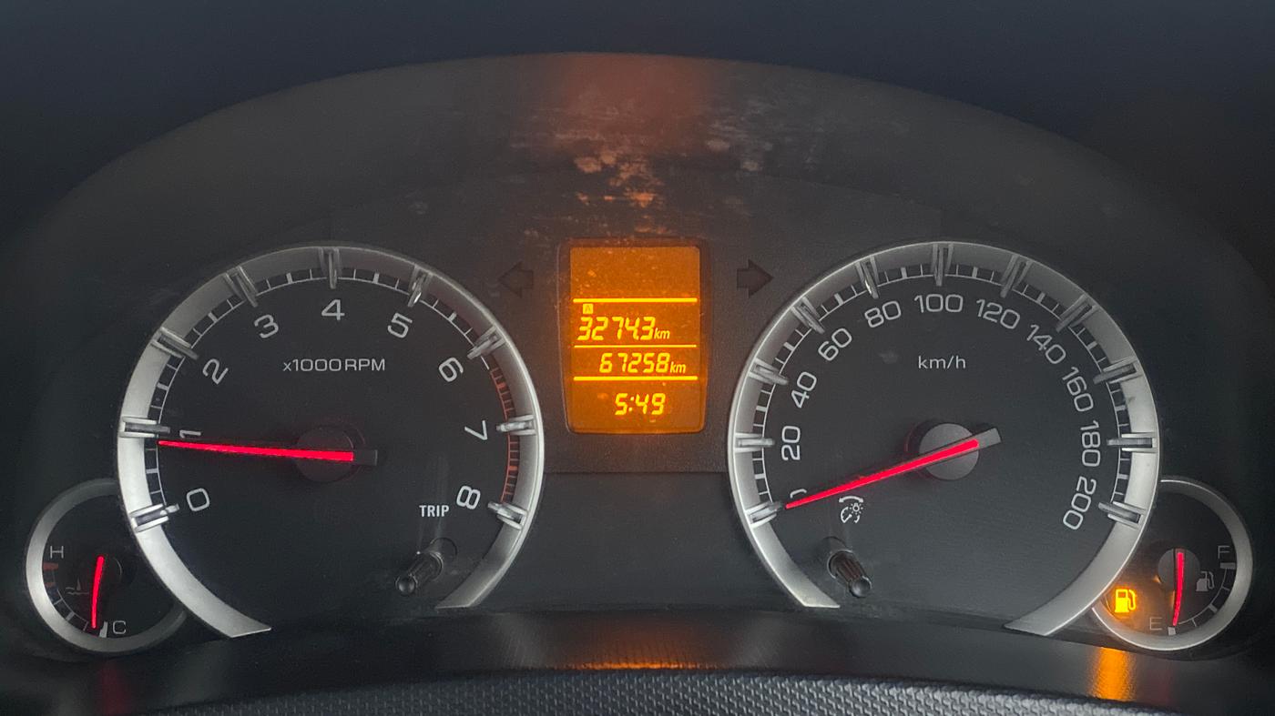 2013 Maruti Swift VXI, Petrol, Manual, 67,258 km, Odometer Image