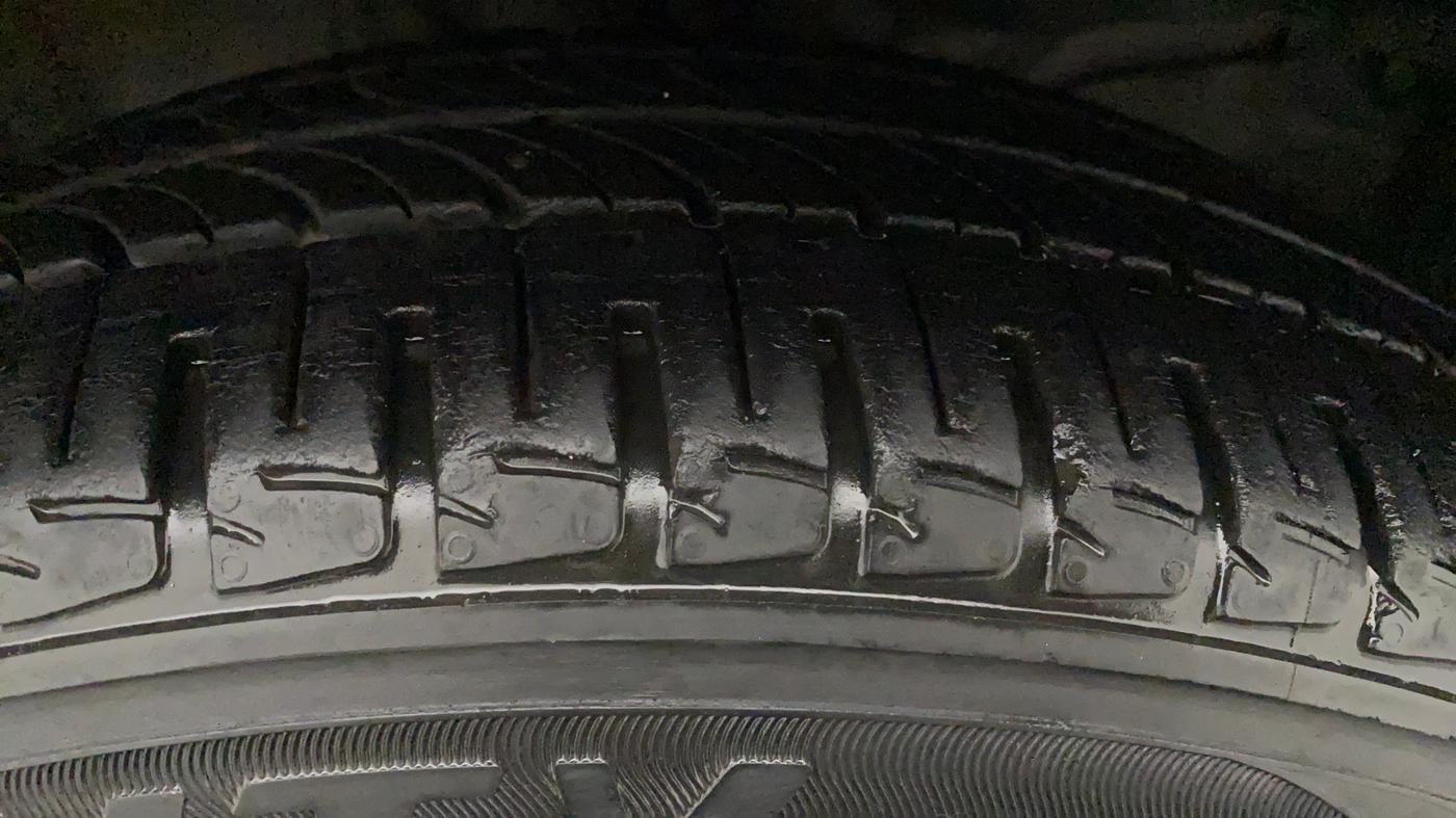 2019 Honda Jazz 1.2L I-VTEC VX CVT, Petrol, Automatic, 18,843 km, Right Front Tyre Tread