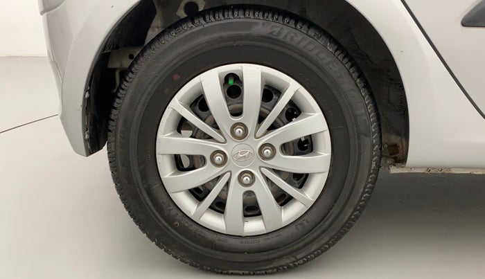 2014 Hyundai i10 SPORTZ 1.1, Petrol, Manual, 54,729 km, Right Rear Wheel