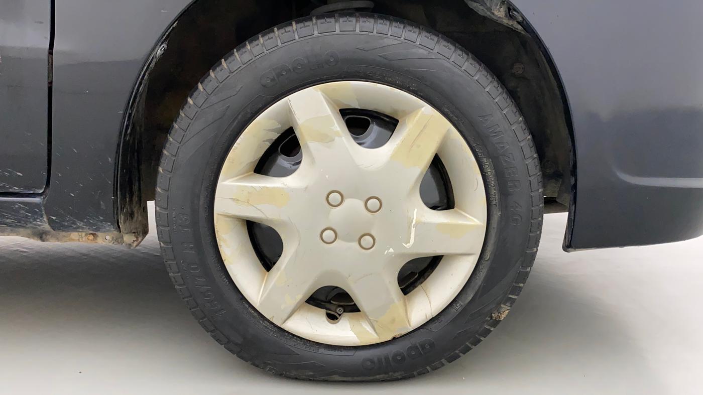 2010 Maruti Zen Estilo VXI, Petrol, Manual, 61,117 km, Right Front Wheel