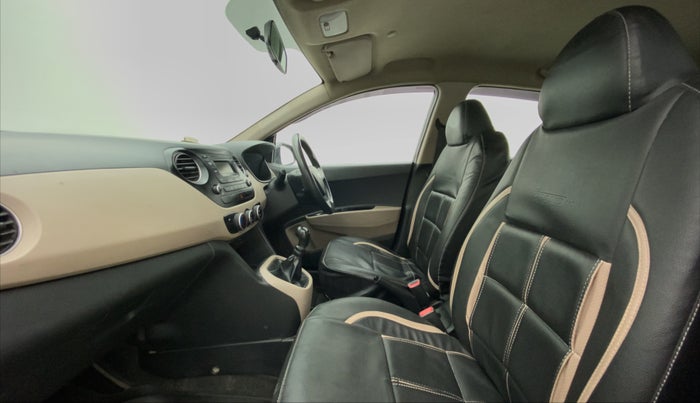 2018 Hyundai Grand i10 MAGNA 1.2 KAPPA VTVT, CNG, Manual, 82,686 km, Right Side Front Door Cabin