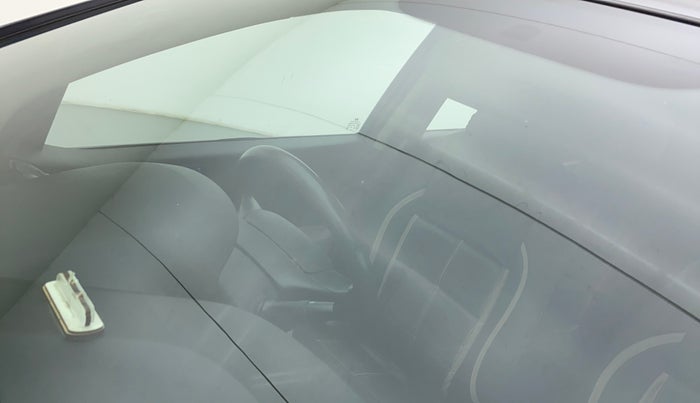 2018 Hyundai Grand i10 MAGNA 1.2 KAPPA VTVT, CNG, Manual, 82,686 km, Front windshield - Minor spot on windshield