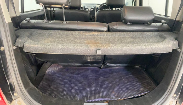 2015 Maruti Wagon R 1.0 VXI, Petrol, Manual, 61,035 km, Boot Inside