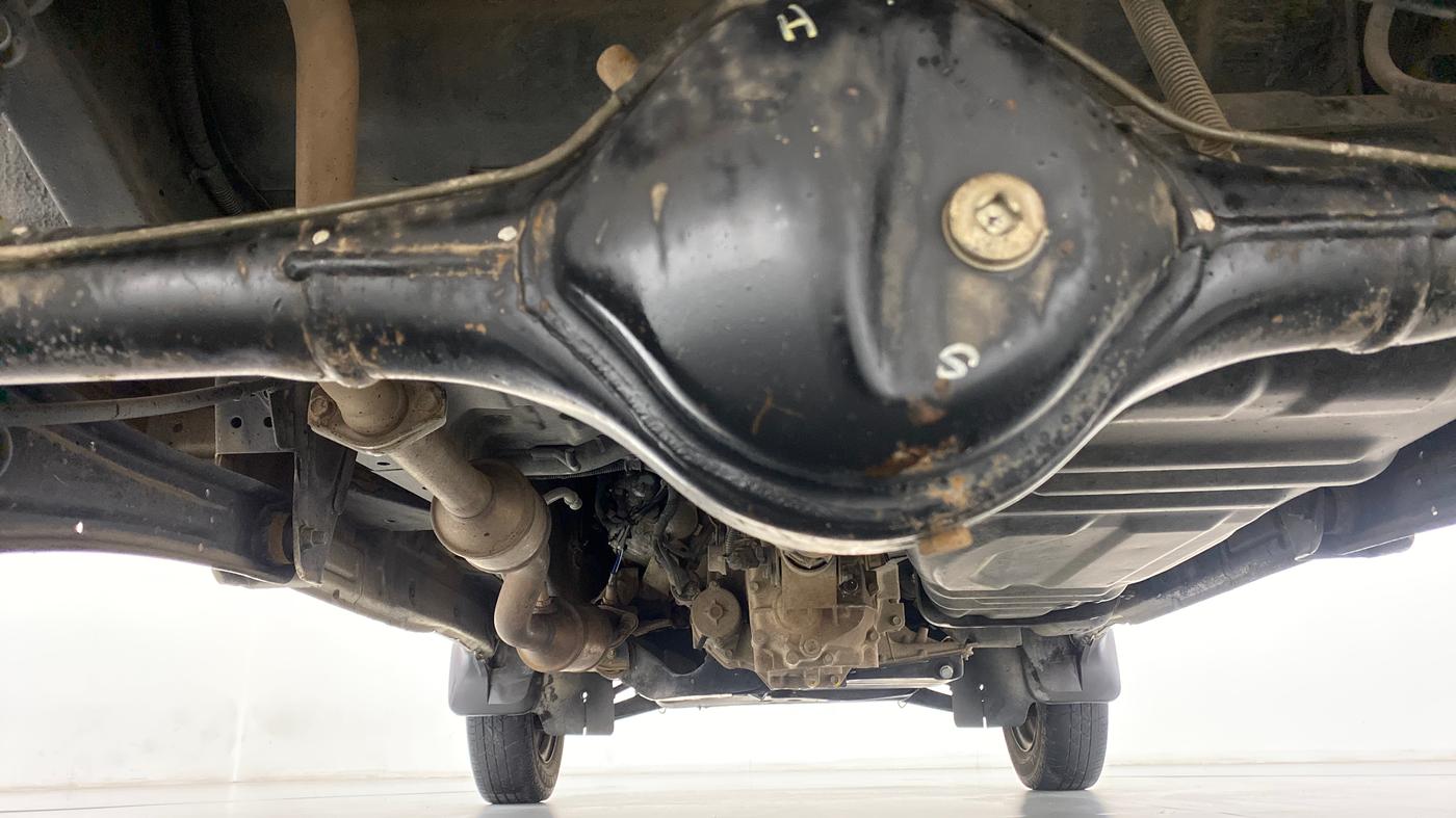 2011 Maruti Eeco 7 STR, Petrol, Manual, 67,580 km, Rear Underbody