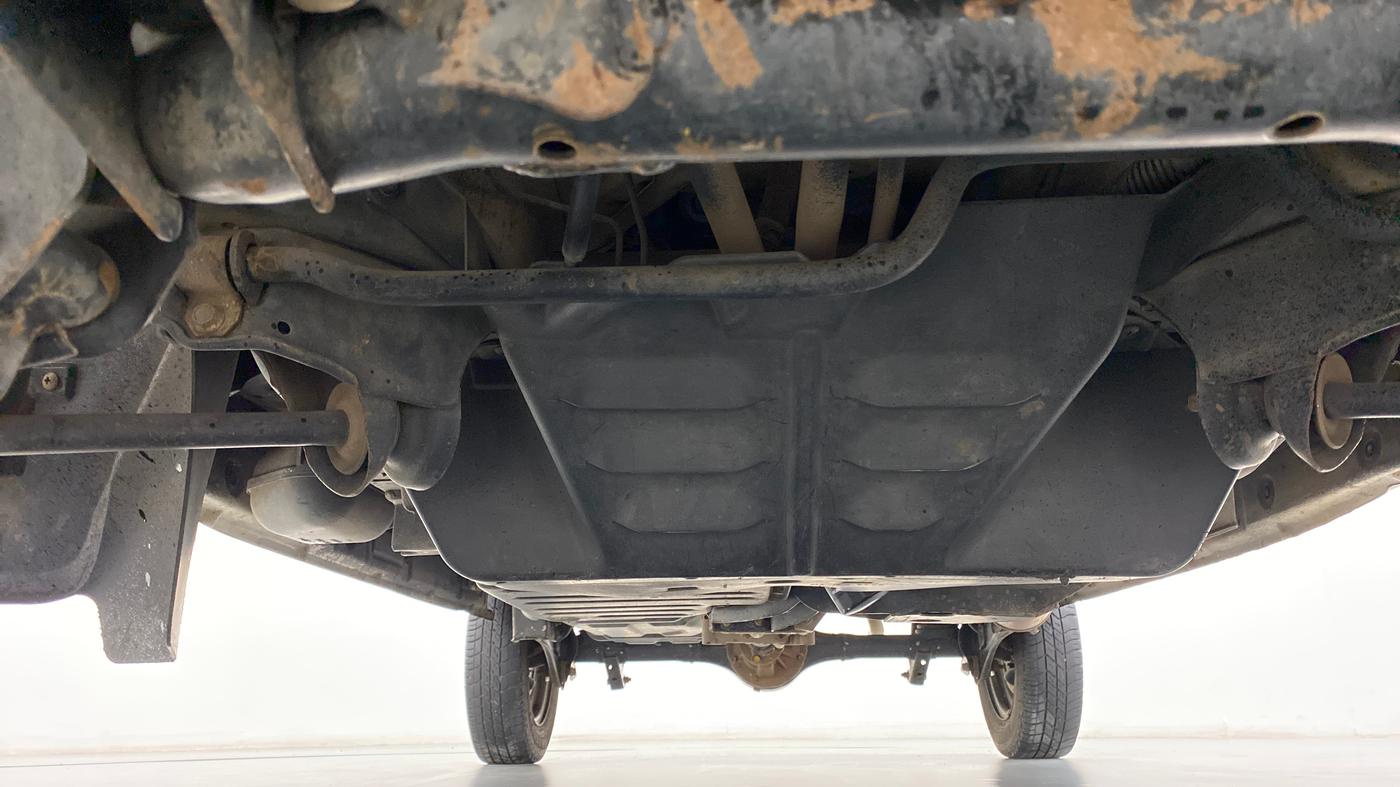 2011 Maruti Eeco 7 STR, Petrol, Manual, 67,580 km, Front Underbody