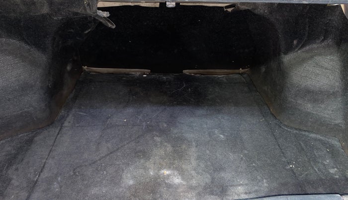 2015 Maruti Ciaz VDI+ SHVS, Diesel, Manual, 86,285 km, Boot Inside