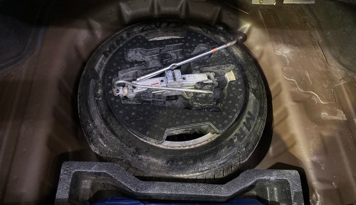 2015 Maruti Ciaz VDI+ SHVS, Diesel, Manual, 86,285 km, Spare Tyre