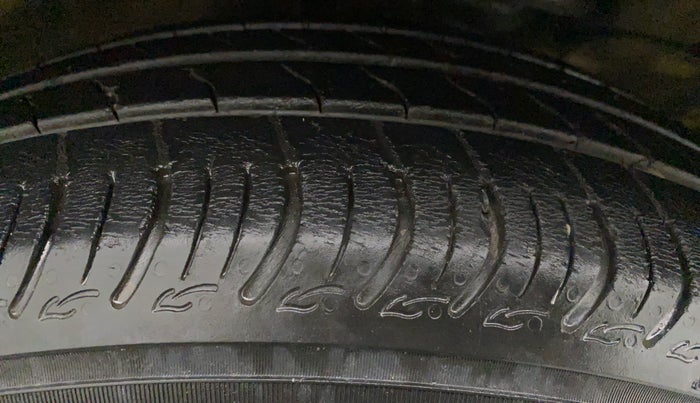 2020 Maruti S PRESSO VXI PLUS AMT, Petrol, Automatic, 37,060 km, Left Rear Tyre Tread