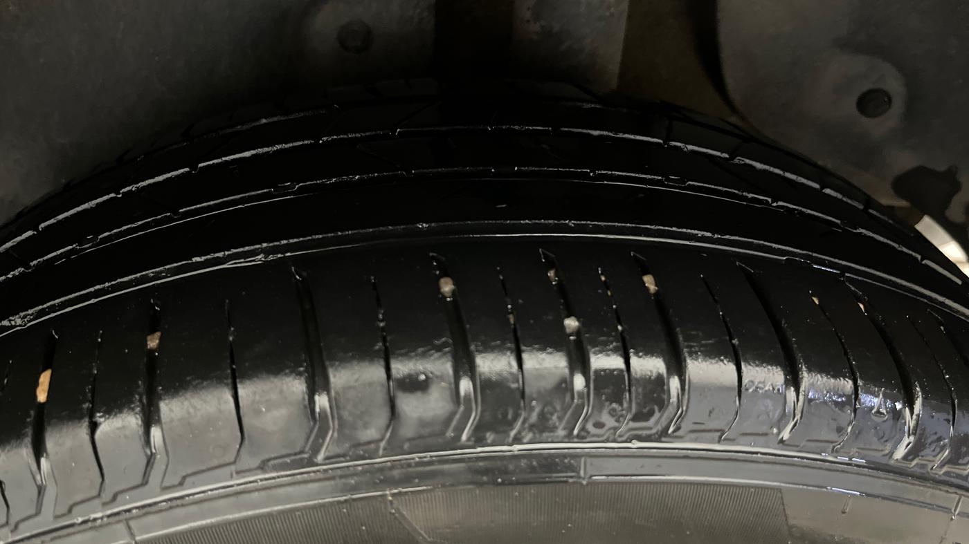 2015 Hyundai Creta SX PLUS 1.6 PETROL, Petrol, Manual, 74,847 km, Left Rear Tyre Tread
