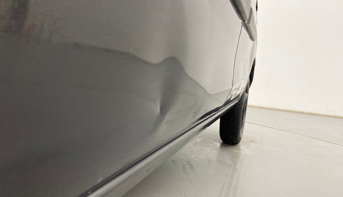 2014 Maruti Alto 800 LXI, Petrol, Manual, 52,778 km, Front passenger door - Slightly dented