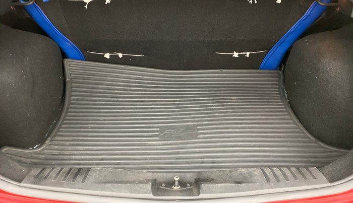 2010 Ford Figo 1.2 ZXI DURATEC, Petrol, Manual, 79,565 km, Boot Inside
