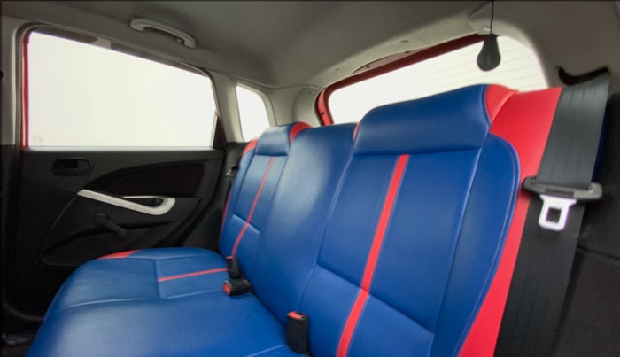 2010 Ford Figo 1.2 ZXI DURATEC, Petrol, Manual, 79,565 km, Right Side Rear Door Cabin