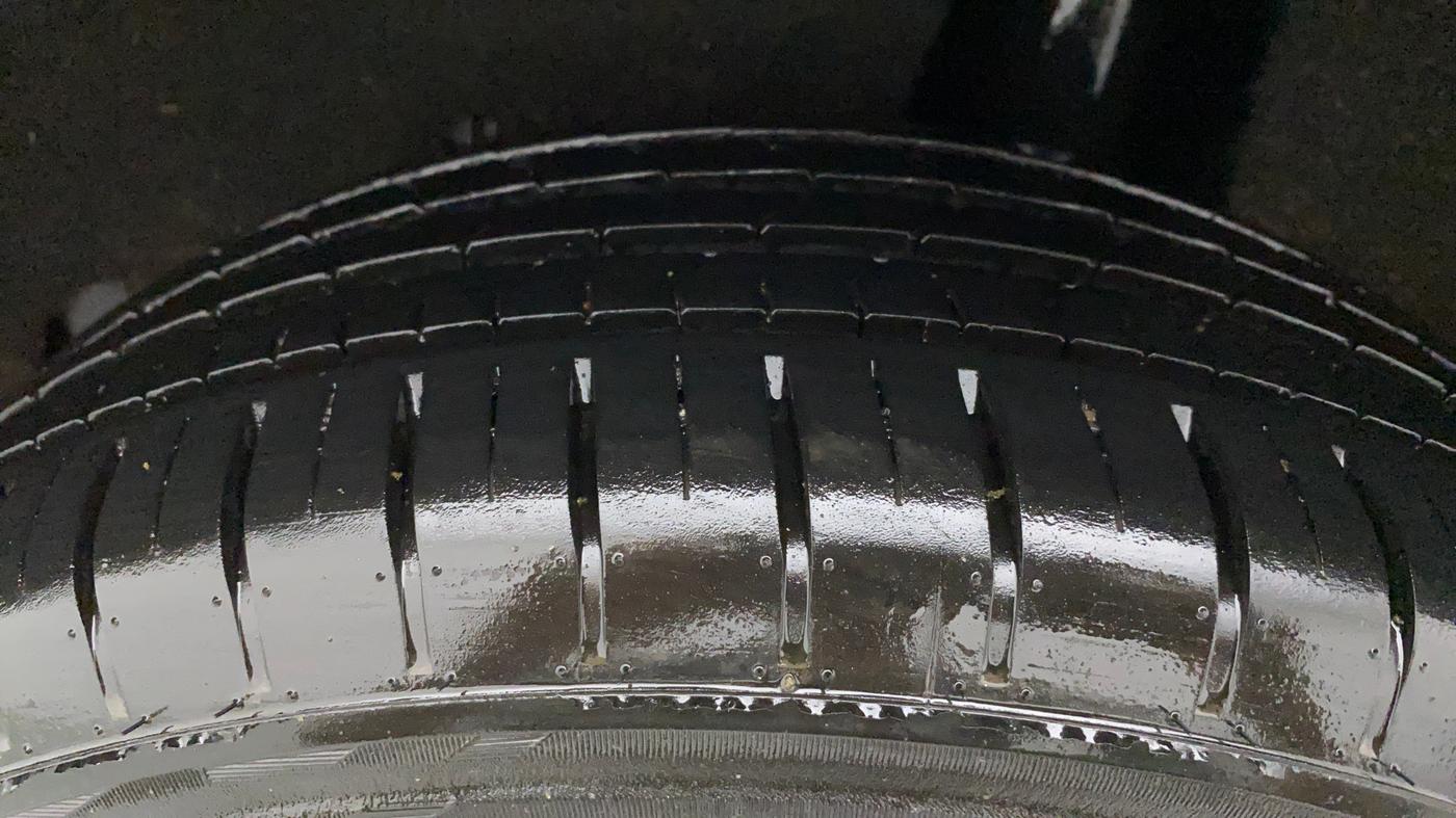 2018 Maruti Baleno ZETA PETROL 1.2, Petrol, Manual, 23,554 km, Left Rear Tyre Tread
