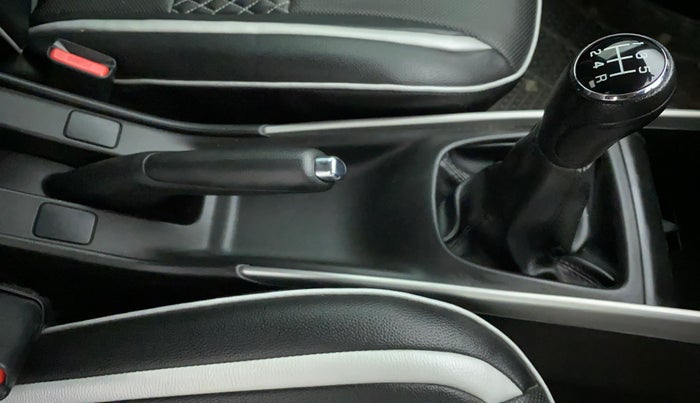2018 Maruti Baleno ZETA PETROL 1.2, Petrol, Manual, 23,554 km, Gear Lever