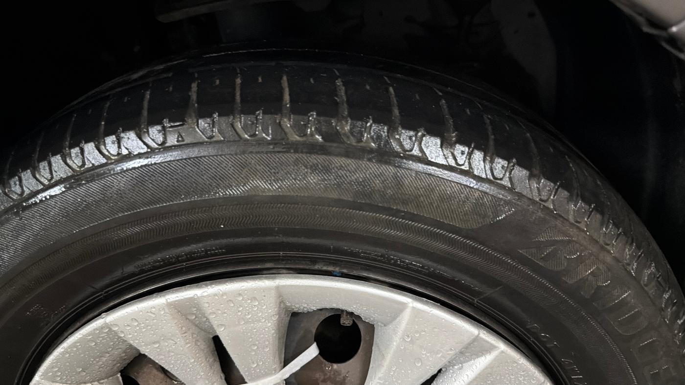 2018 Toyota YARIS G CVT, Petrol, Automatic, 98,910 km, Right Front Tyre Tread